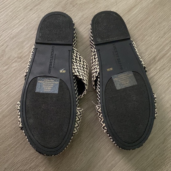 Lucky Brand Fynna Black and White Sandals - Picture 3 of 5